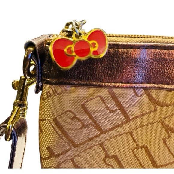 Hello Kitty Brown/Bronze Metallic Adjustable Strap Crossbody Canvas Bag - Picture 5 of 7